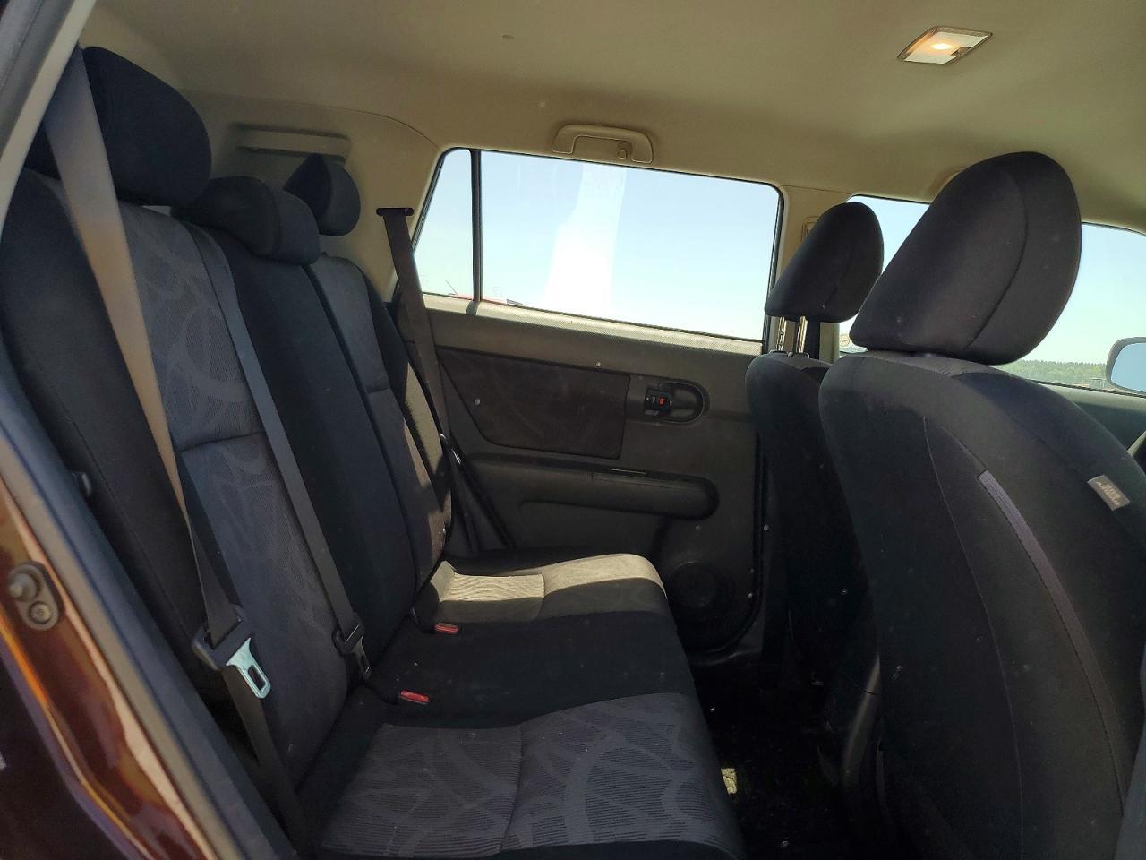 2014 SCION xB