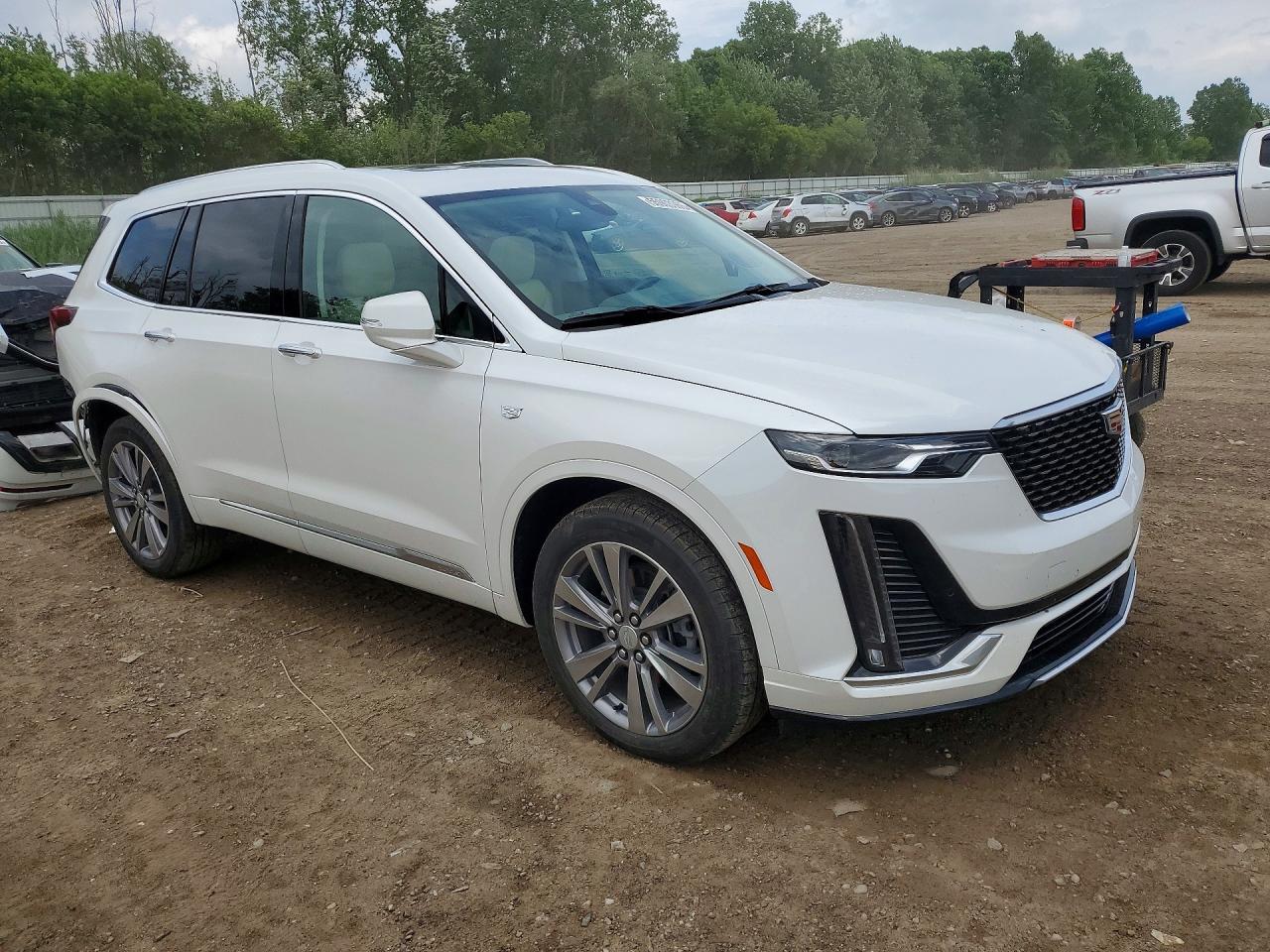2024 CADILLAC XT6