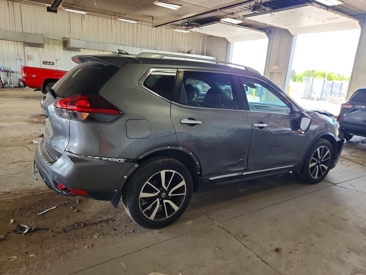 2019 NISSAN ROGUE