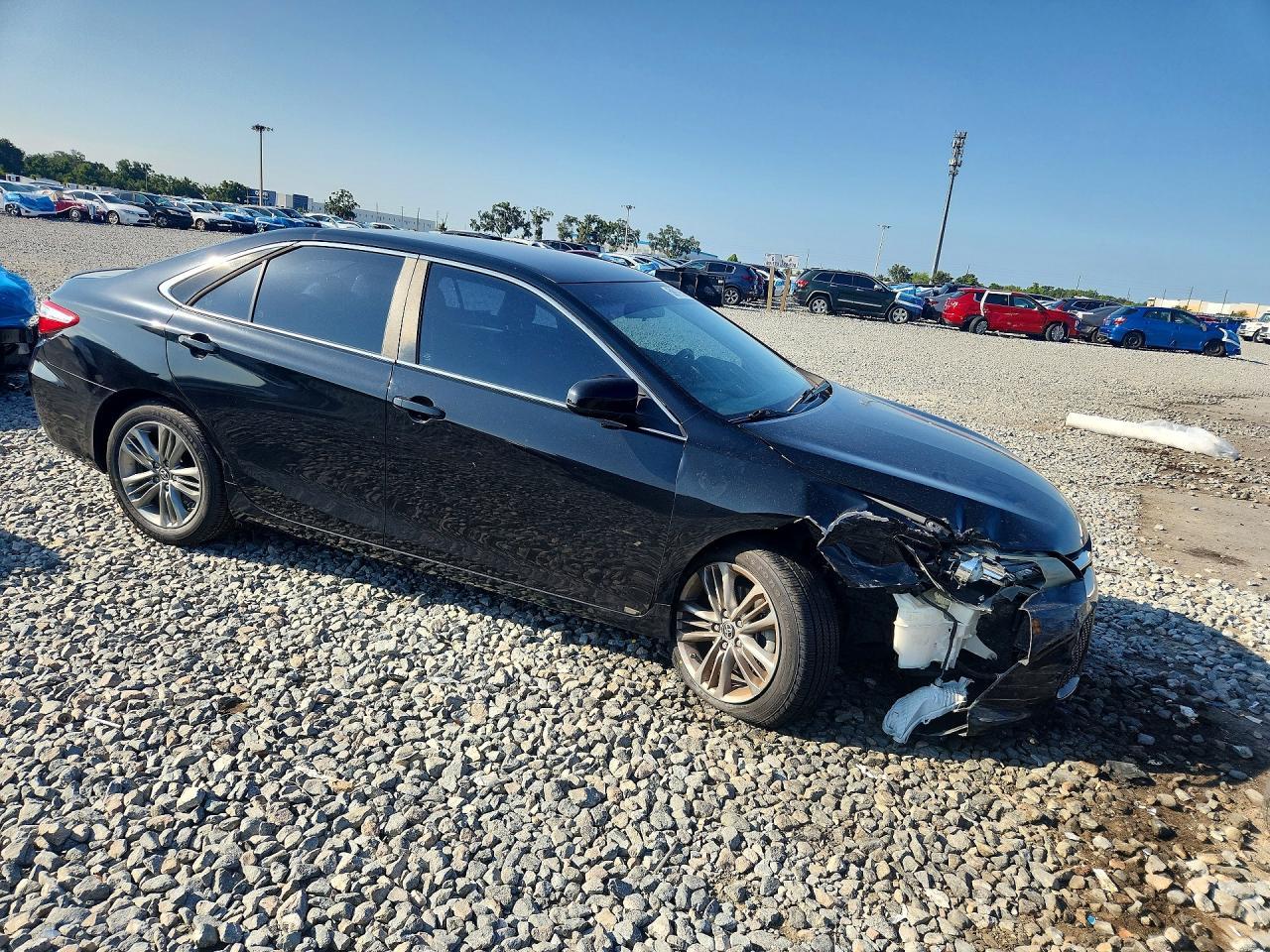 2015 TOYOTA CAMRY