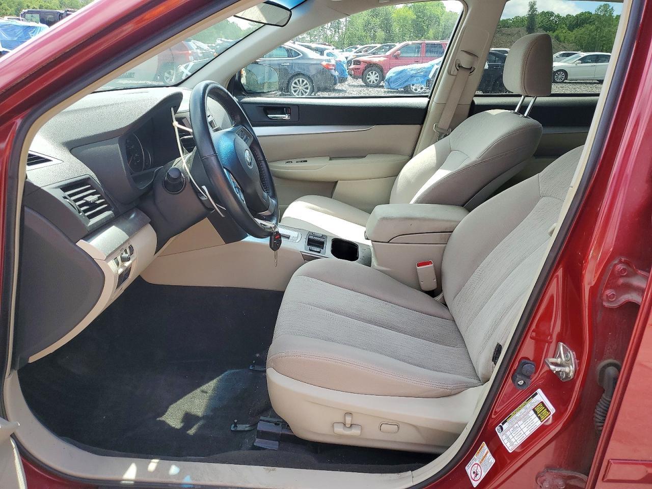 2014 SUBARU Outback