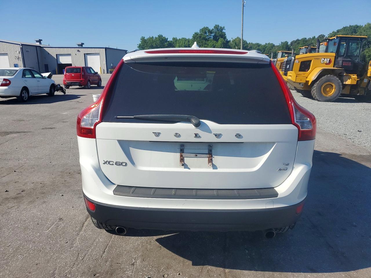 2010 VOLVO XC60