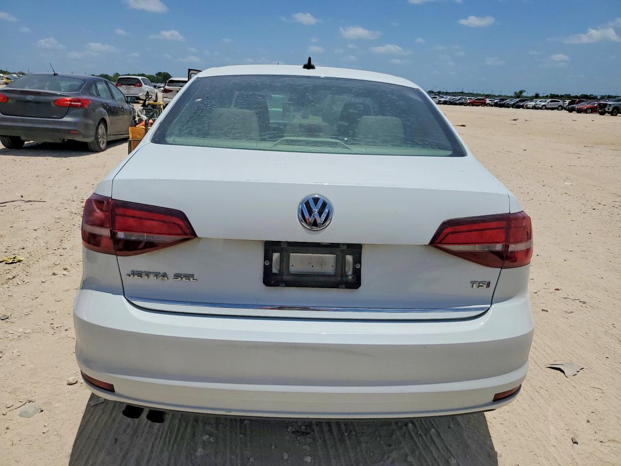 2017 VOLKSWAGEN JETTA
