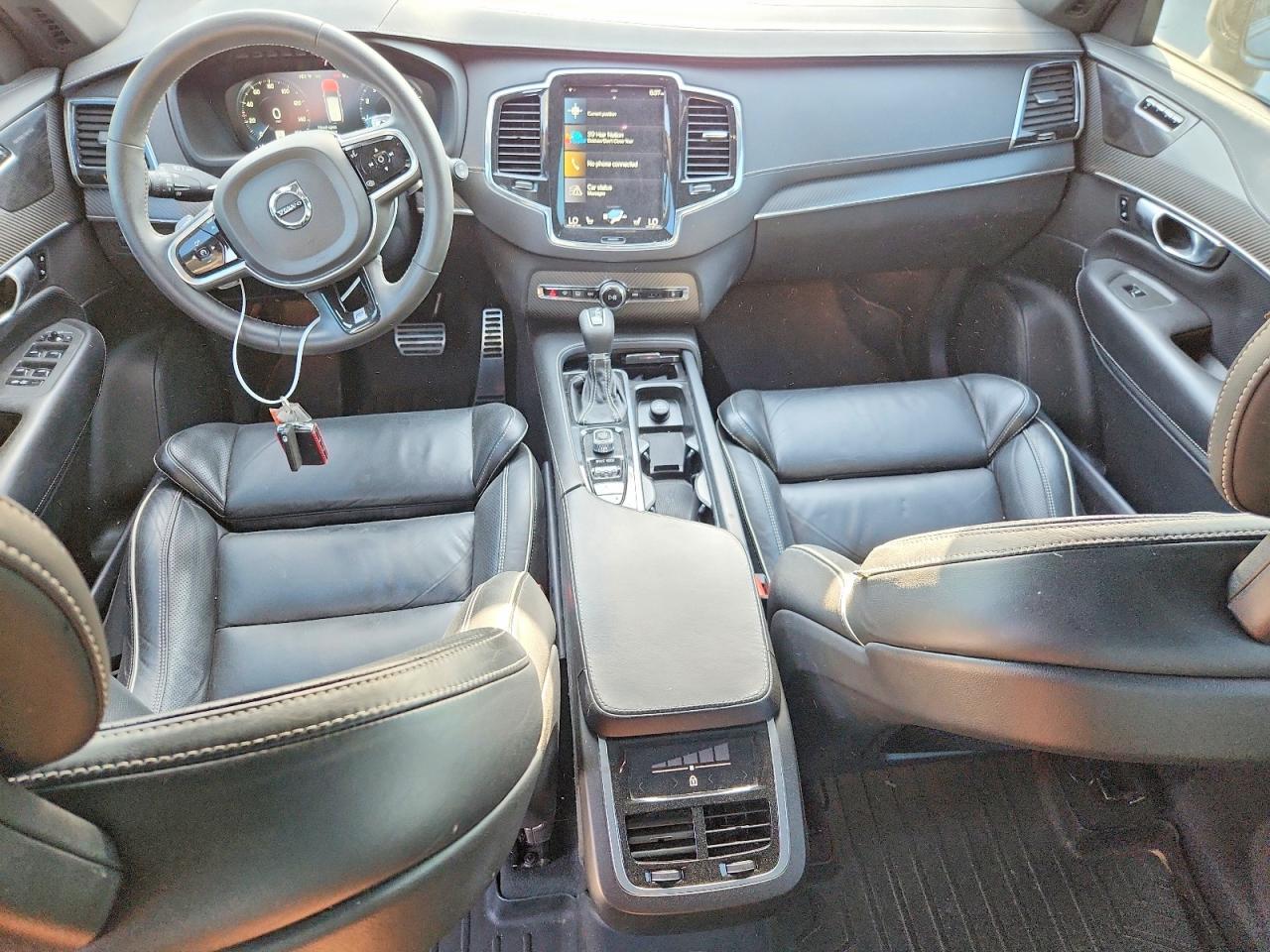 2020 VOLVO XC90