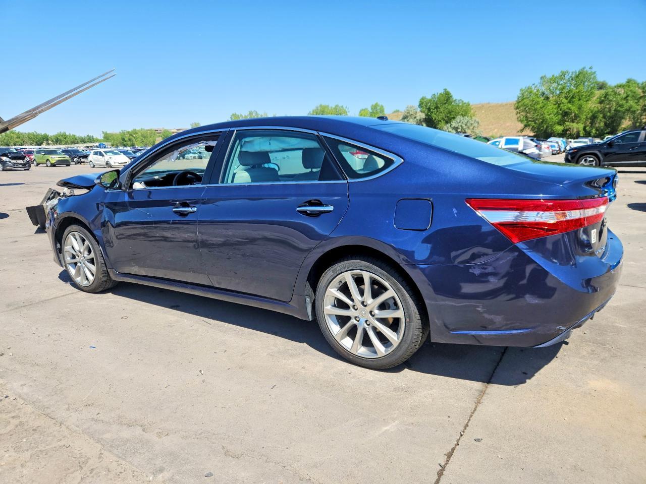 2014 TOYOTA Avalon