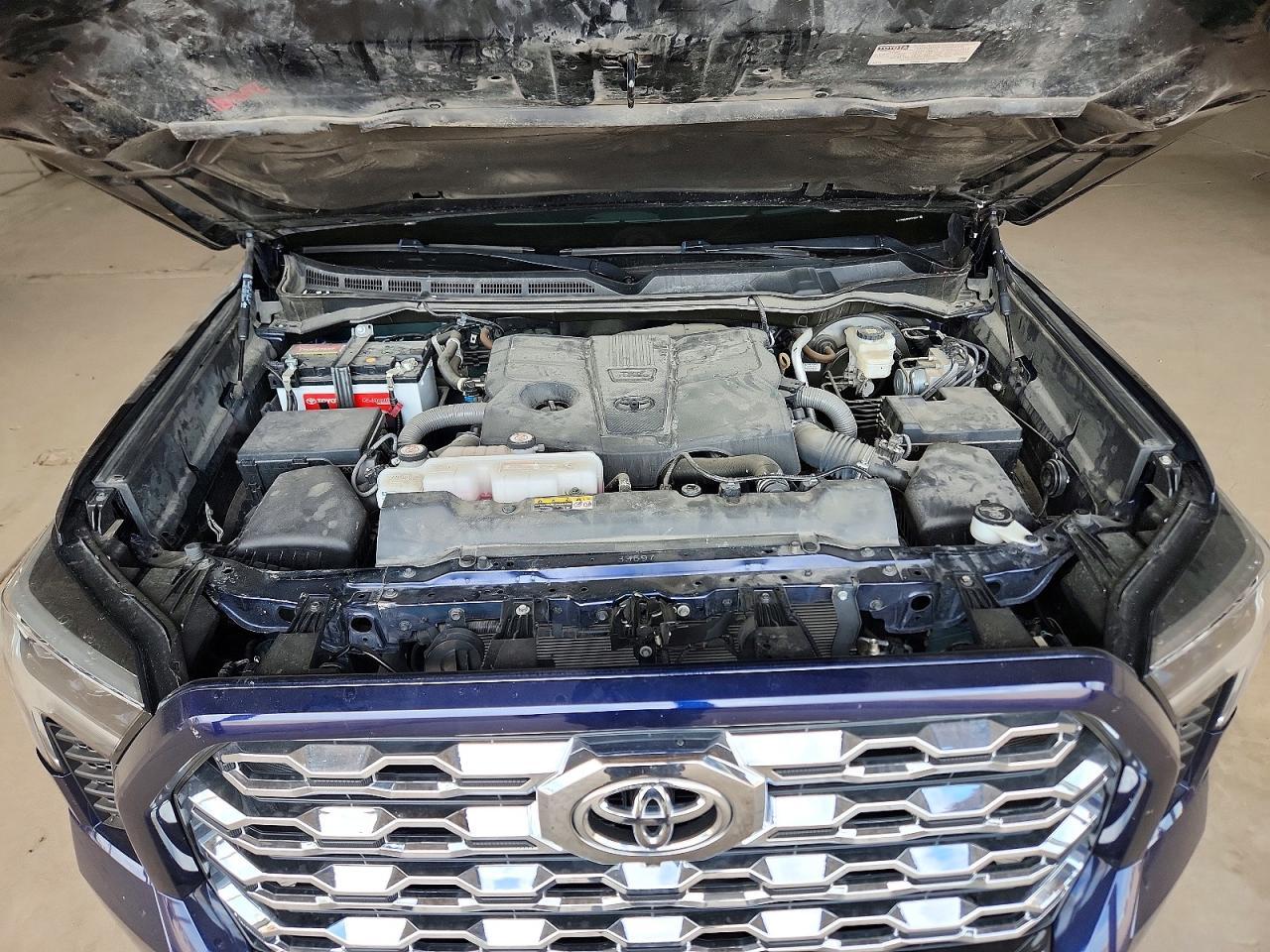 2024 TOYOTA TUNDRA