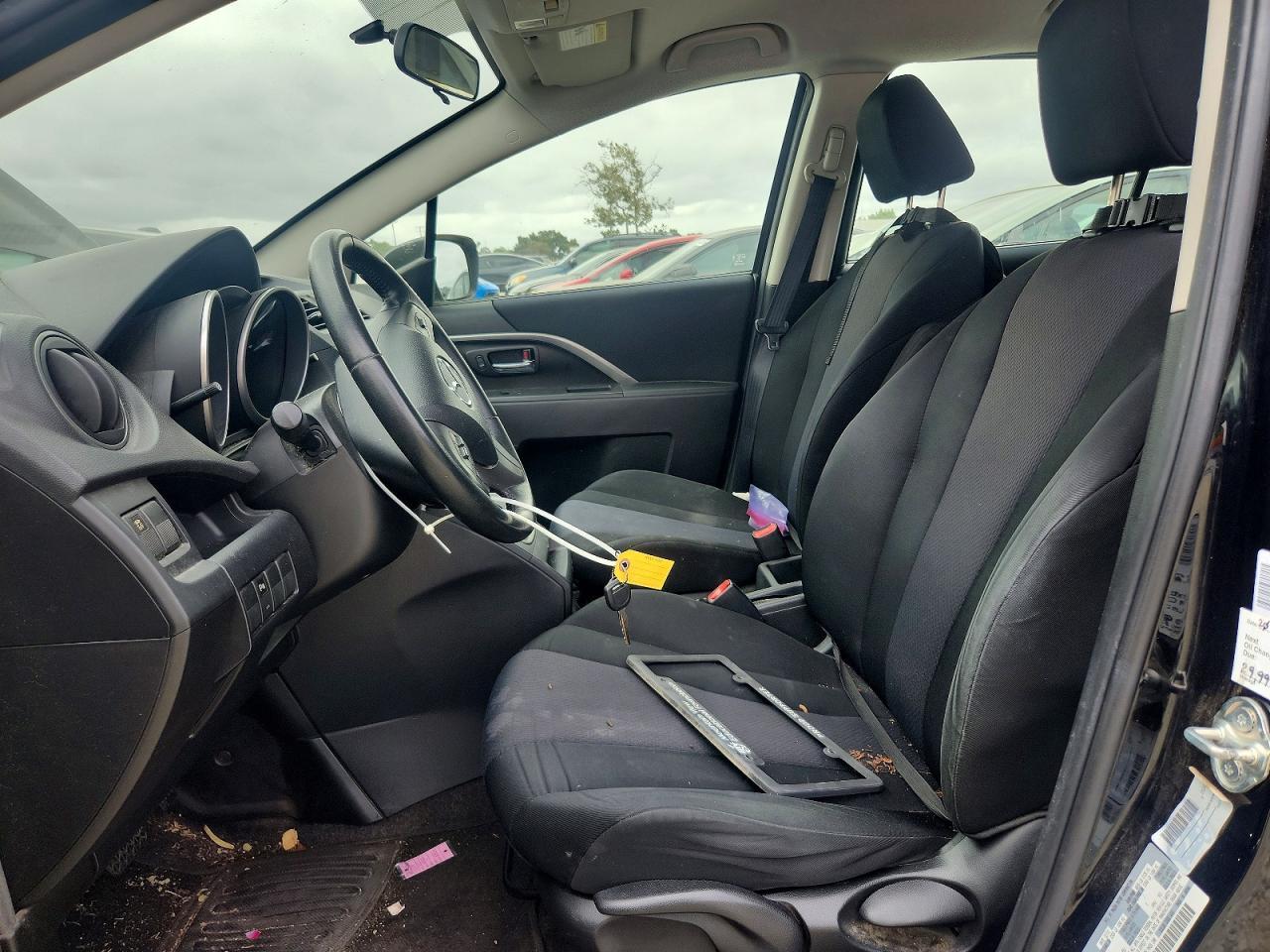 2013 MAZDA 5