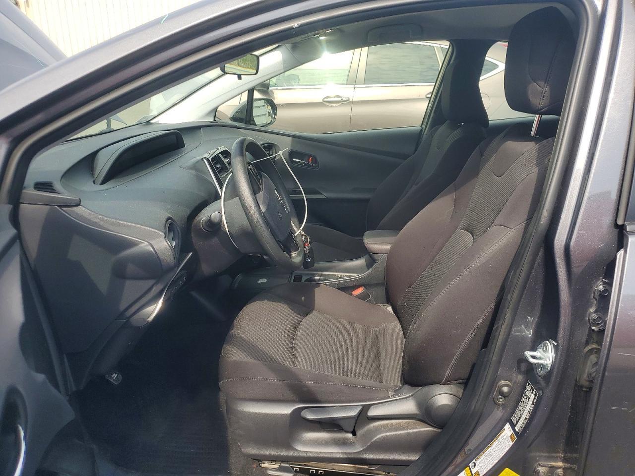 2022 TOYOTA PRIUS