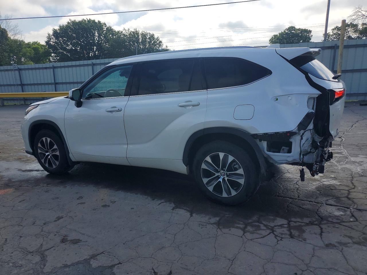 2021 TOYOTA HIGHLANDER