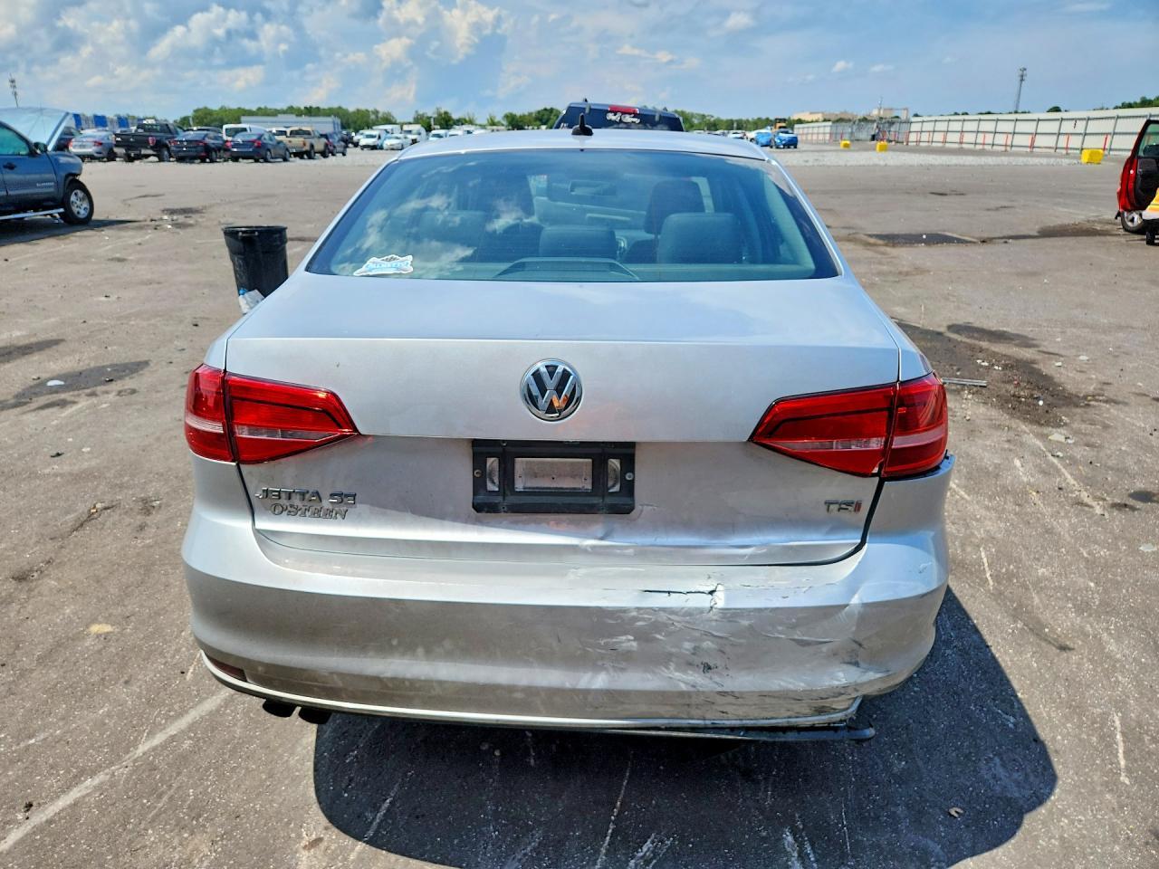 2015 VOLKSWAGEN JETTA