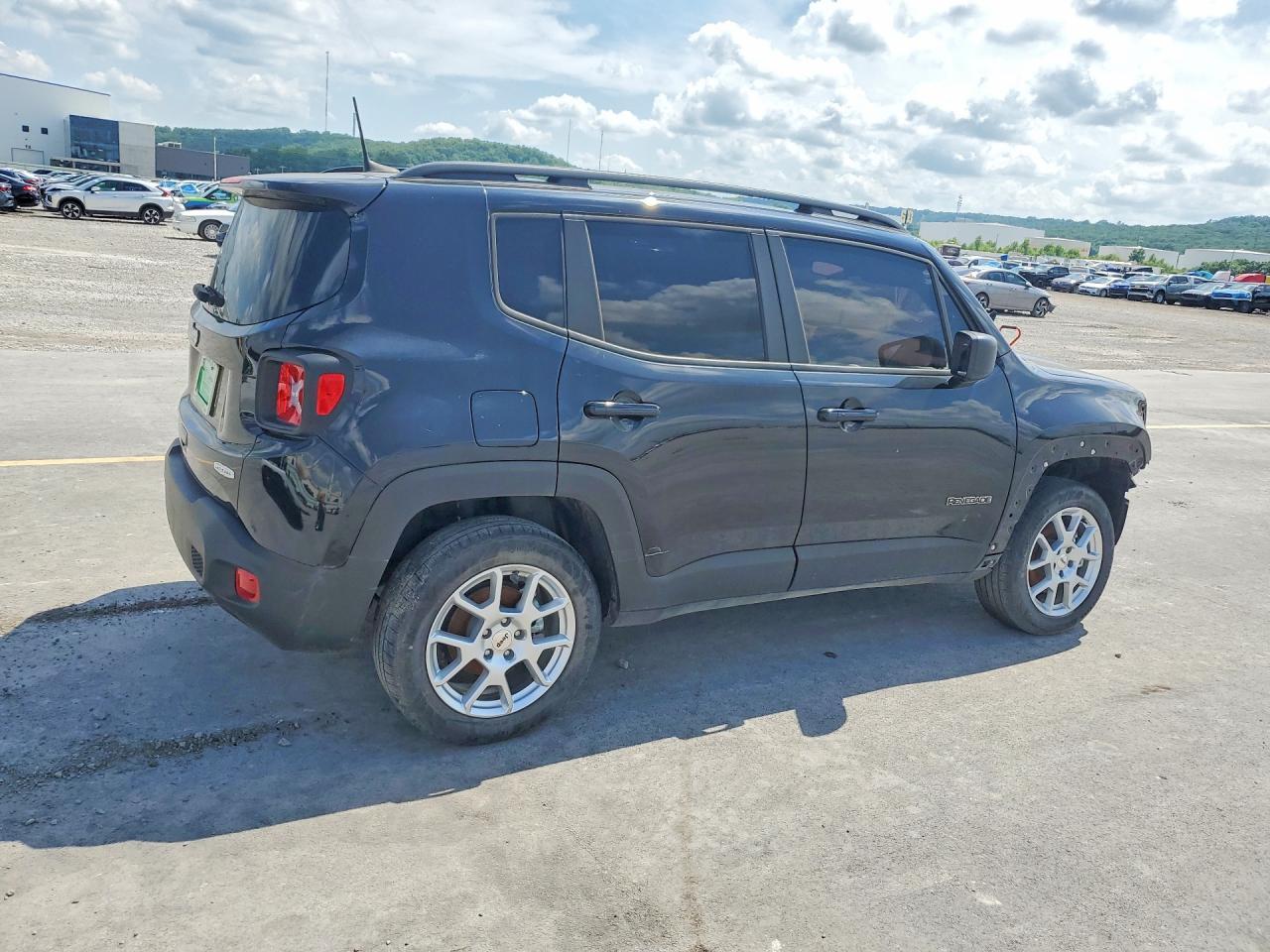 2022 JEEP Renegade