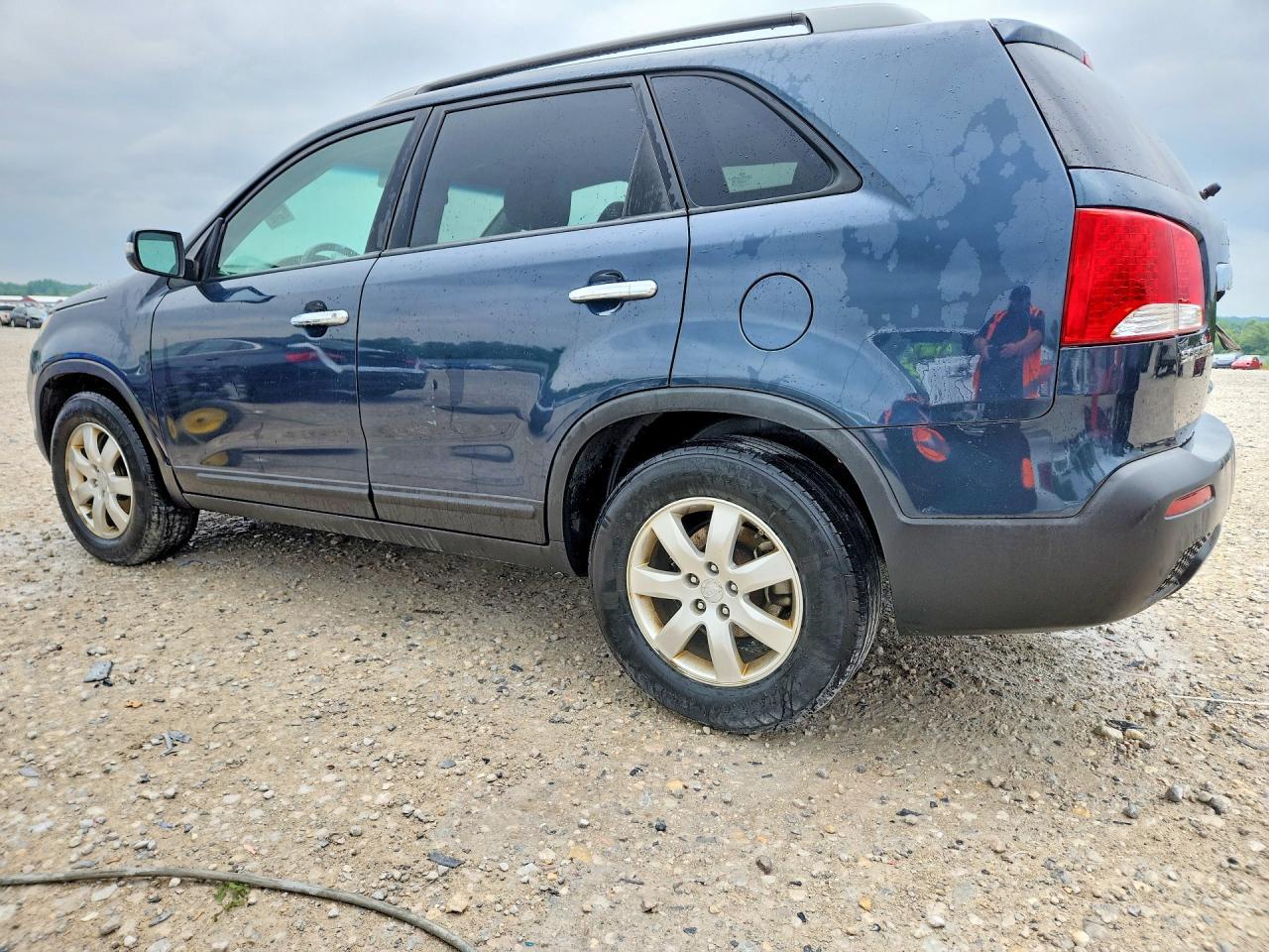 2011 KIA SORENTO