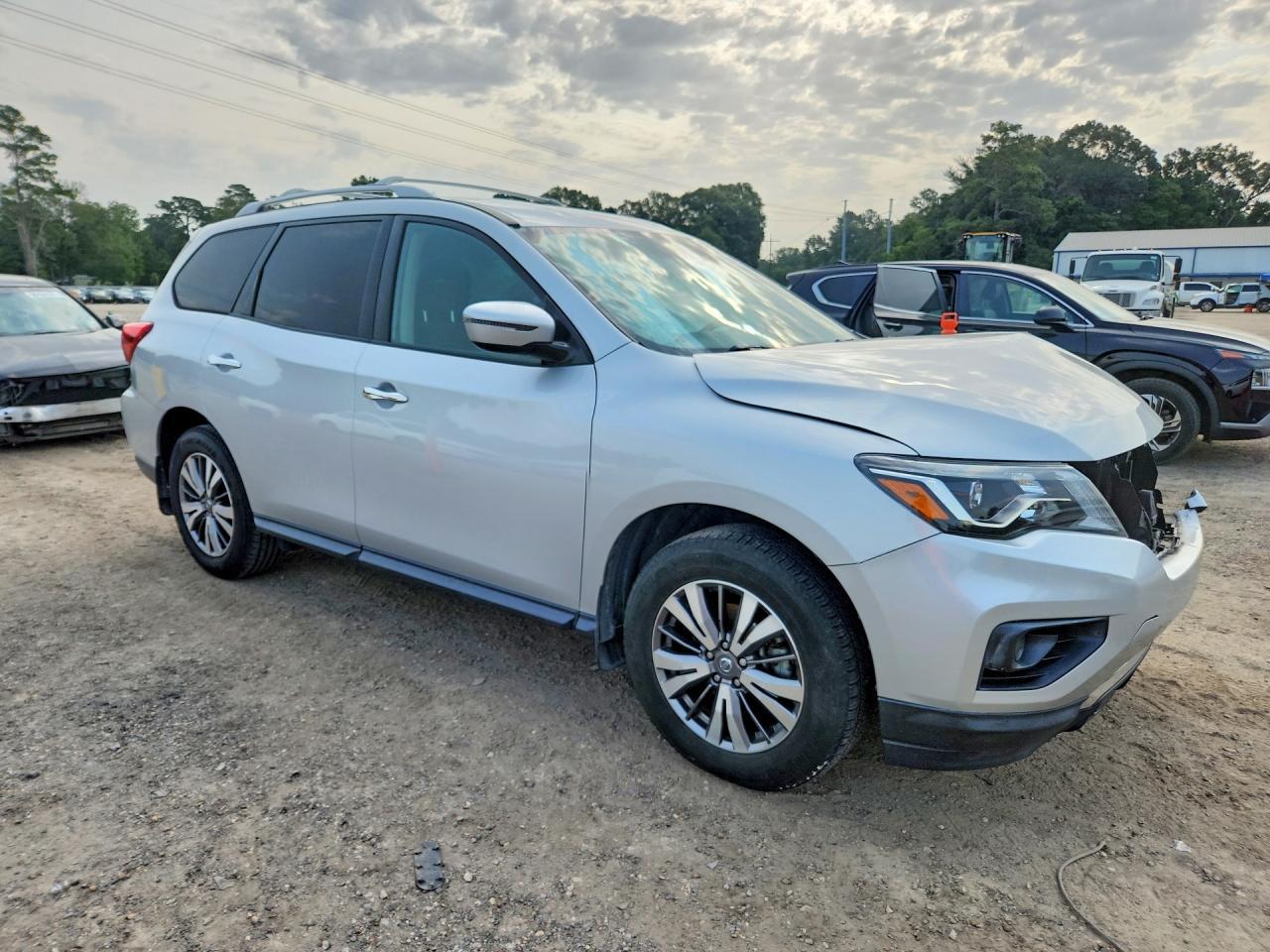 2019 NISSAN PATHFINDER