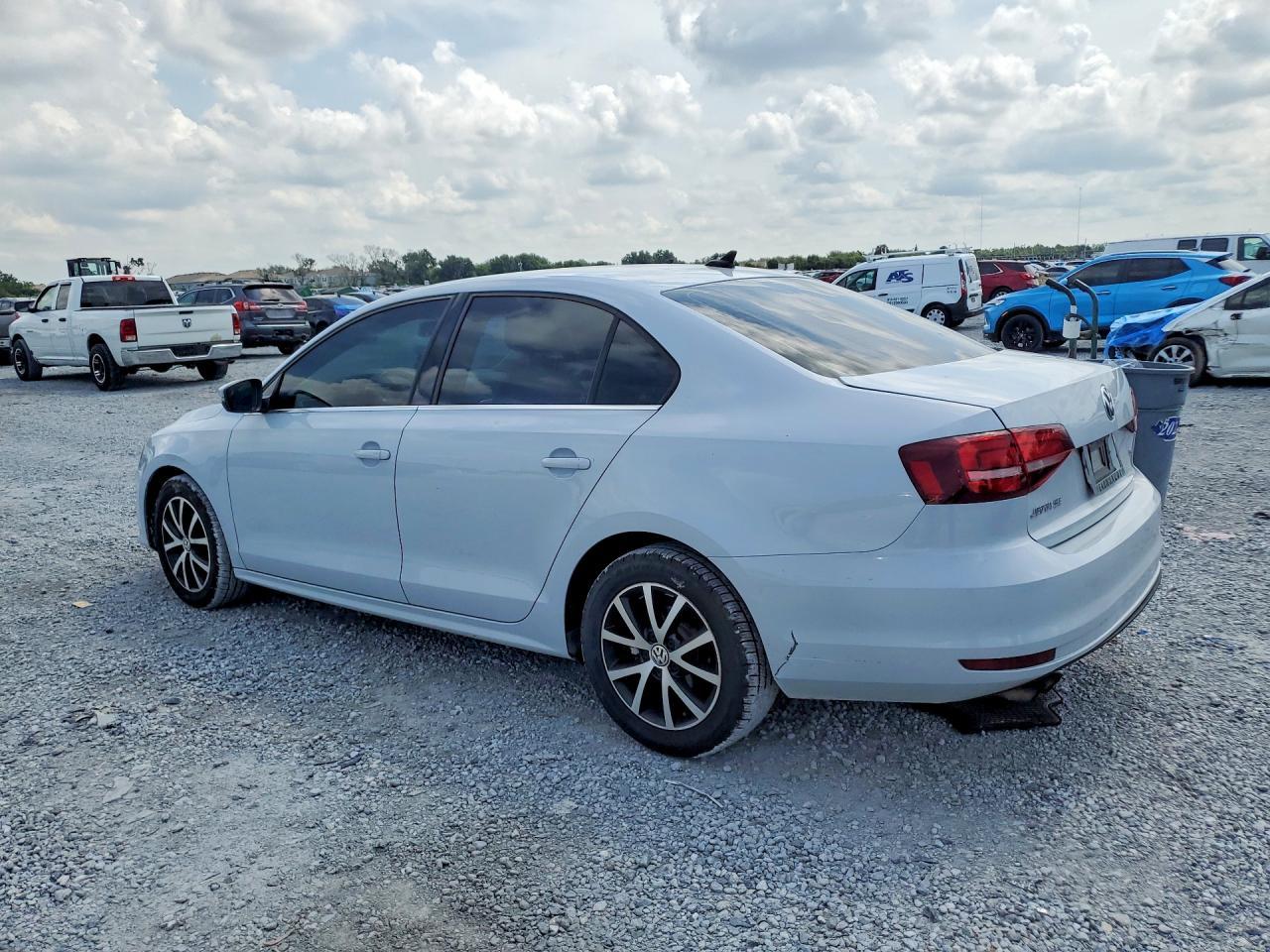 2017 VOLKSWAGEN JETTA