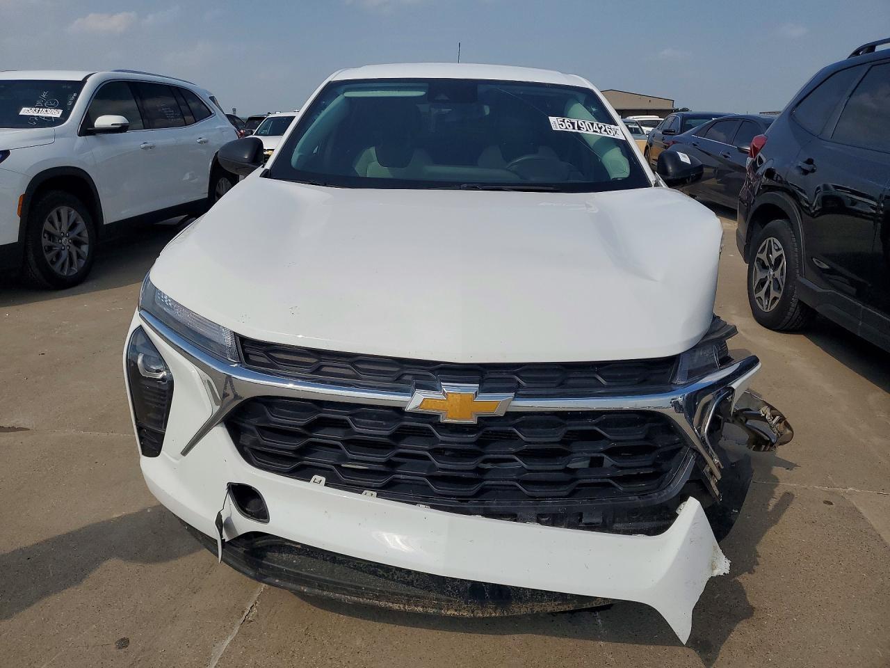 2025 CHEVROLET TRAX