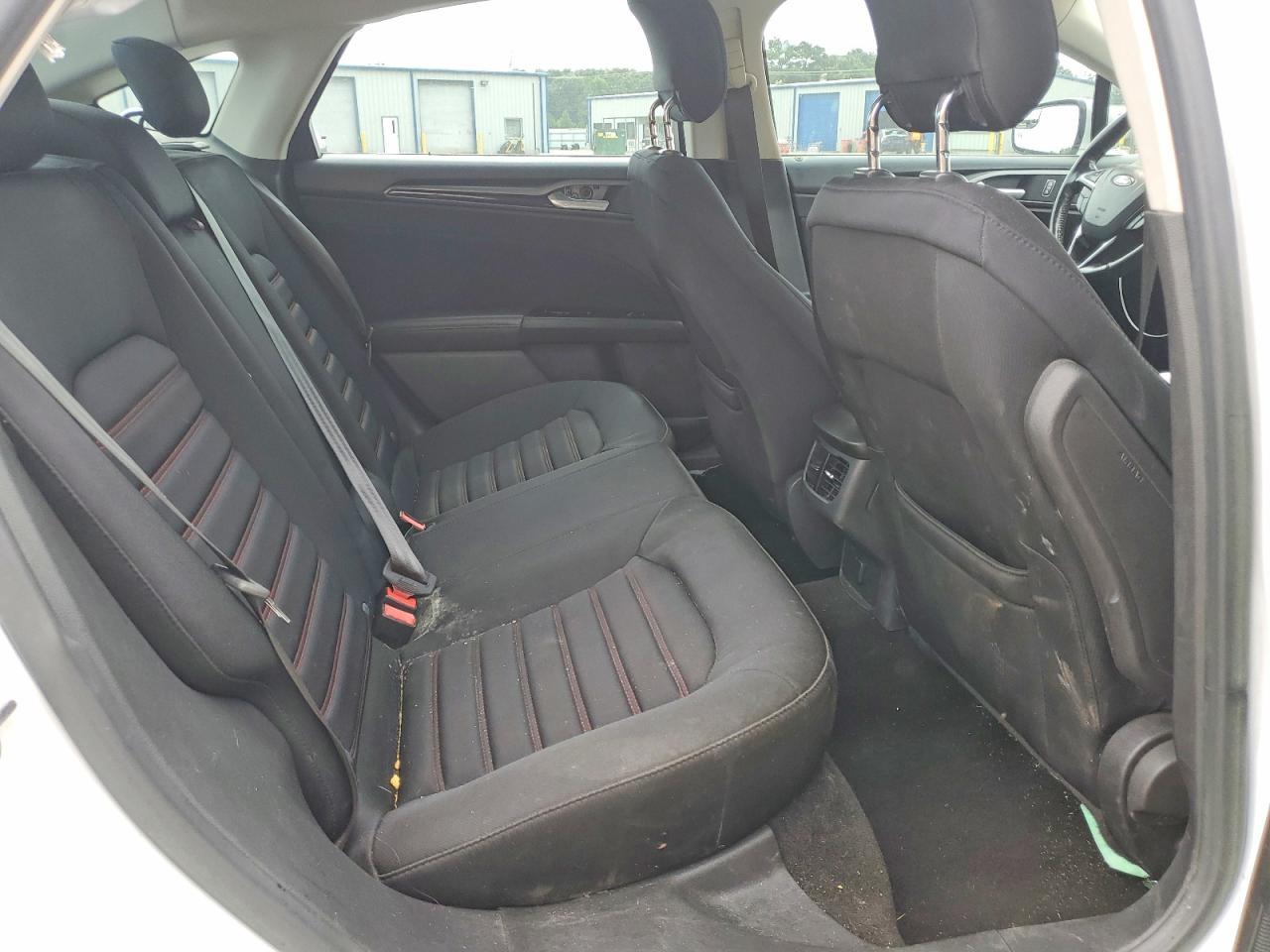 2013 FORD FUSION