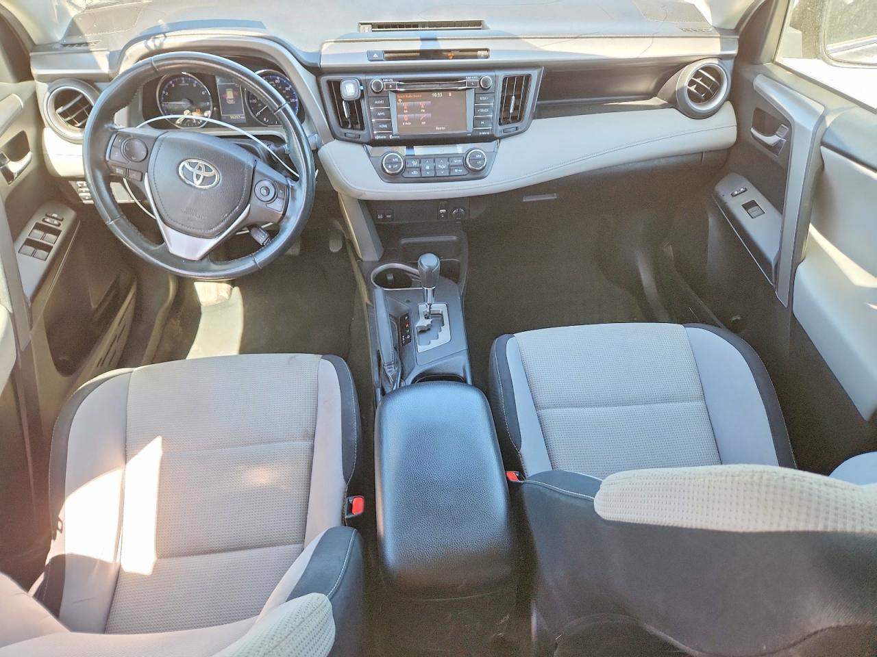 2016 TOYOTA RAV4