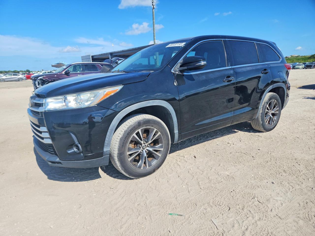 2017 TOYOTA HIGHLANDER