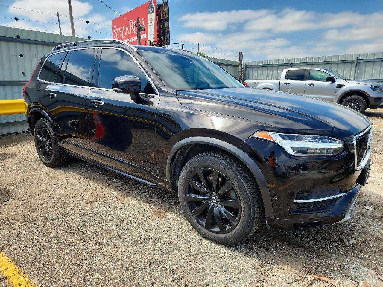 2016 VOLVO XC90