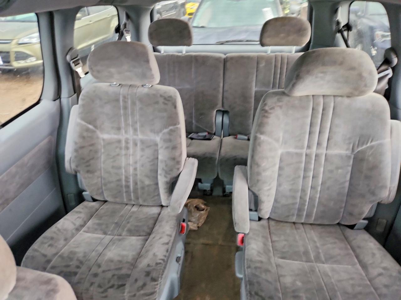 2001 TOYOTA SIENNA
