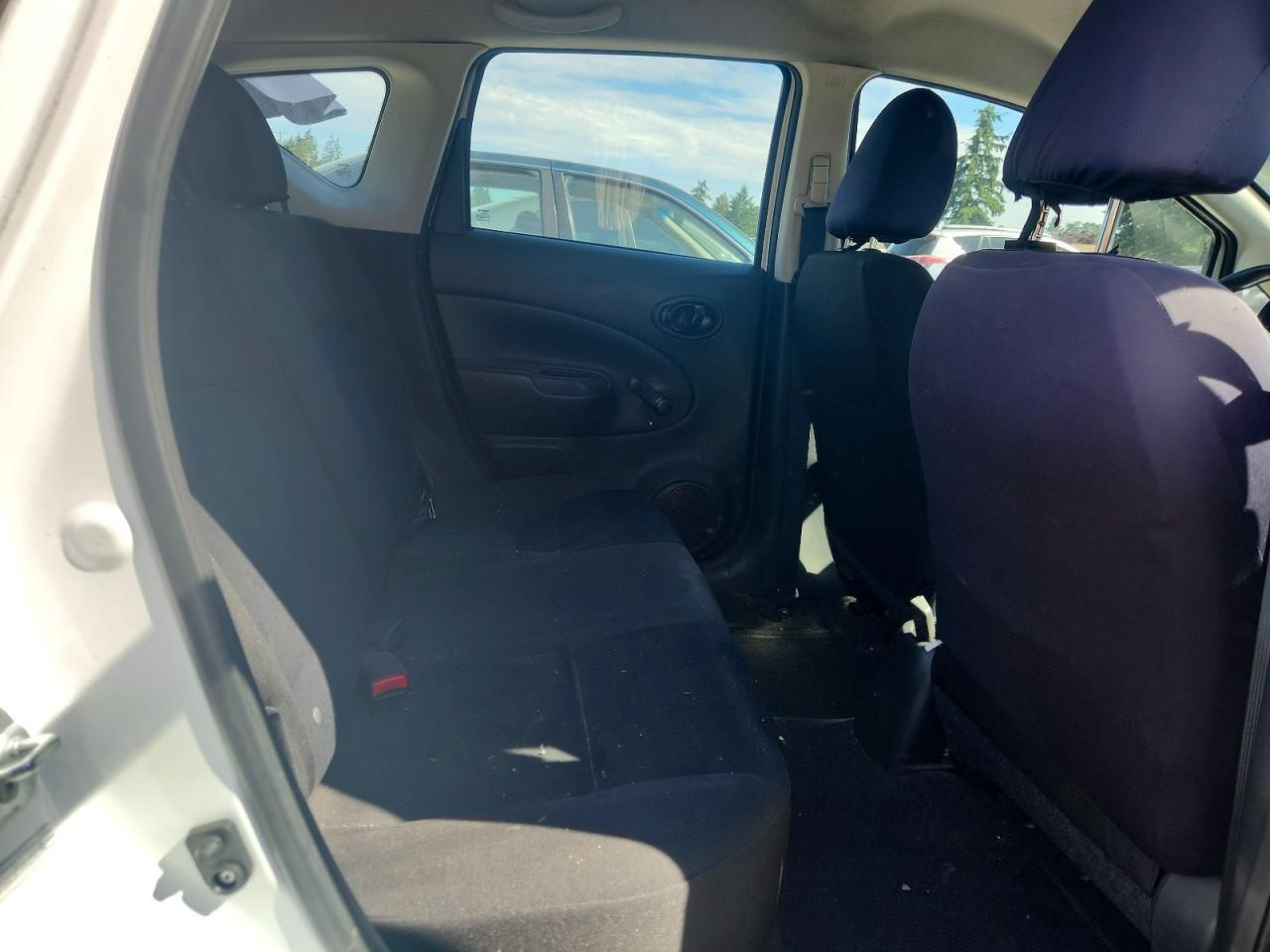 2016 NISSAN Versa Note