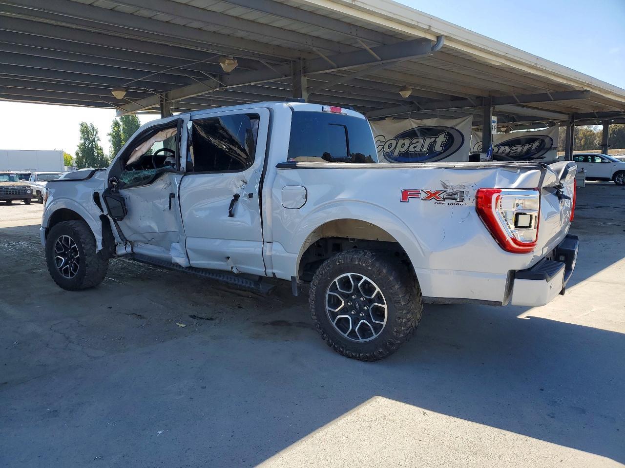 2022 FORD F-150 Lightning