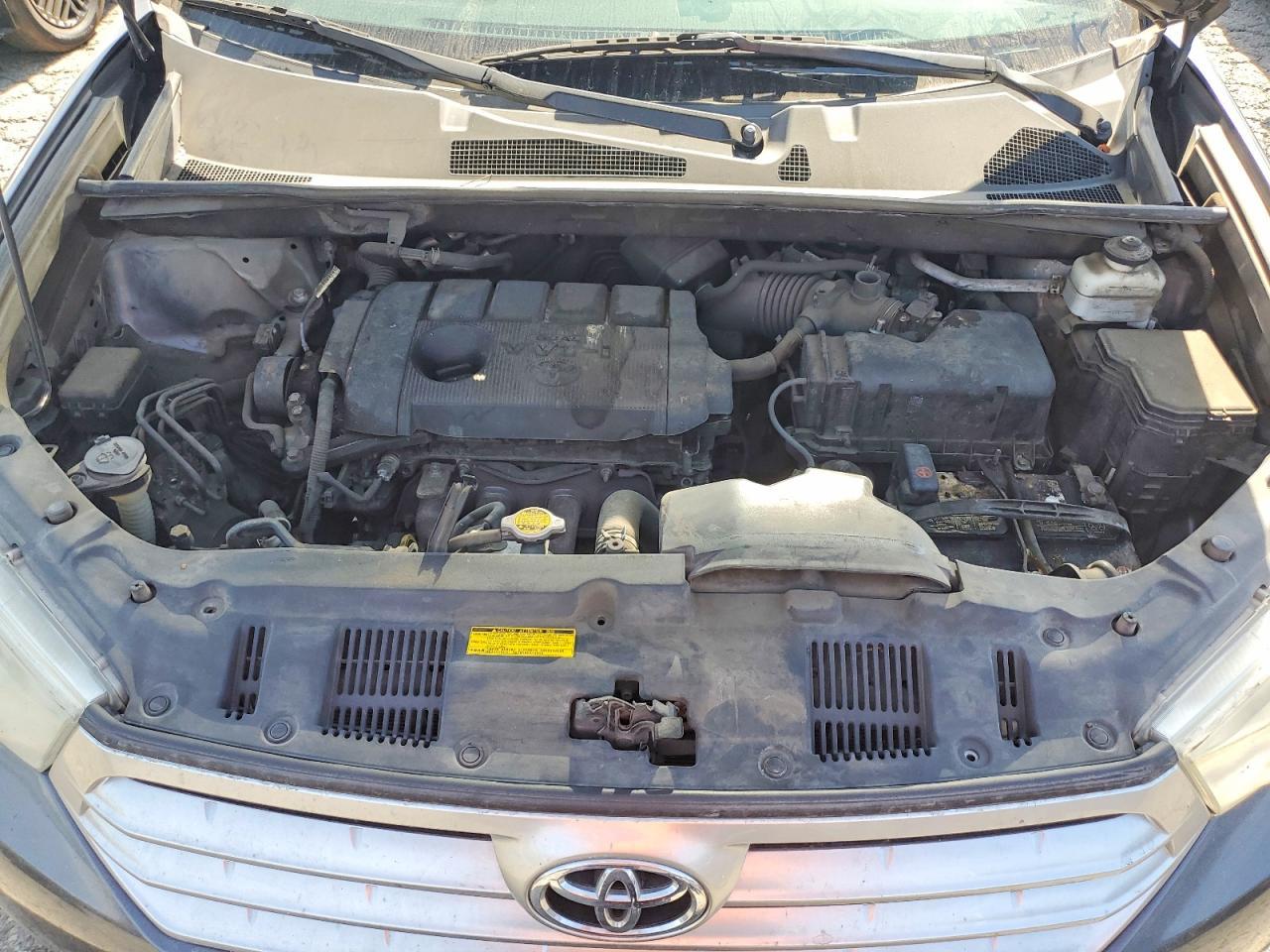 2013 TOYOTA HIGHLANDER