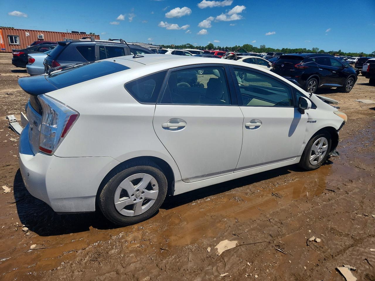 2011 TOYOTA PRIUS