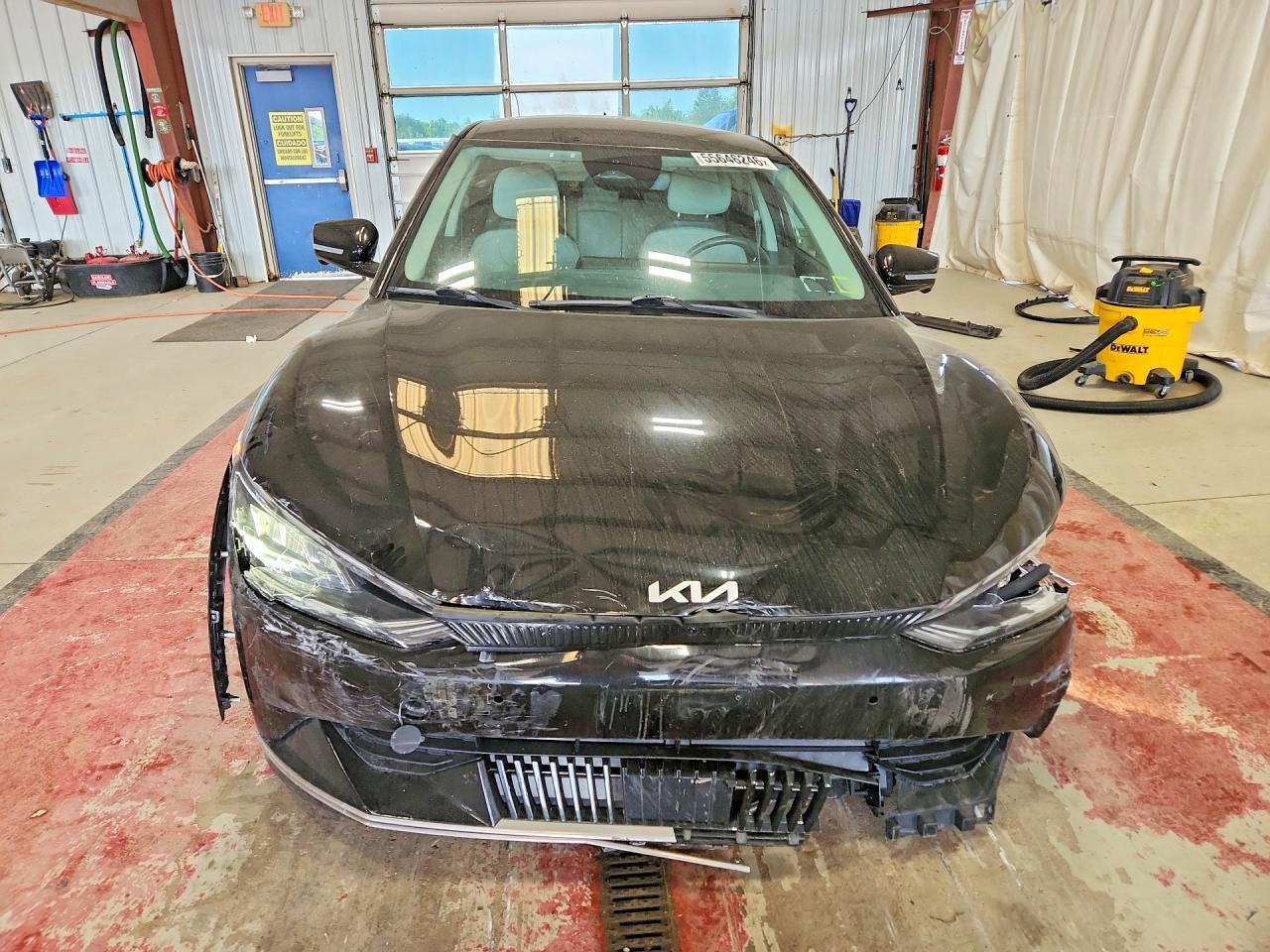 2022 KIA EV6