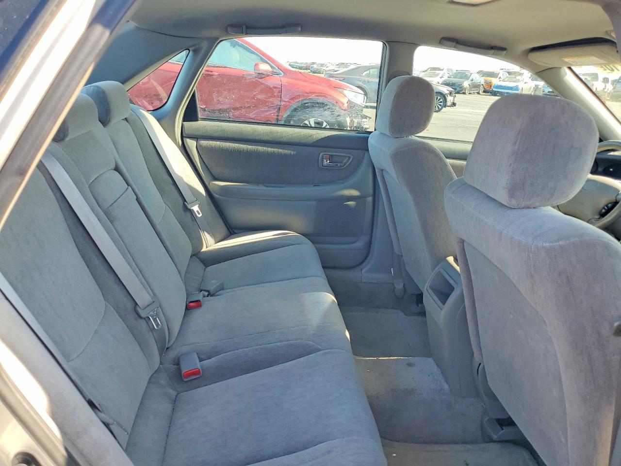 2001 TOYOTA Avalon