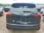 2017 PORSCHE CAYENNE