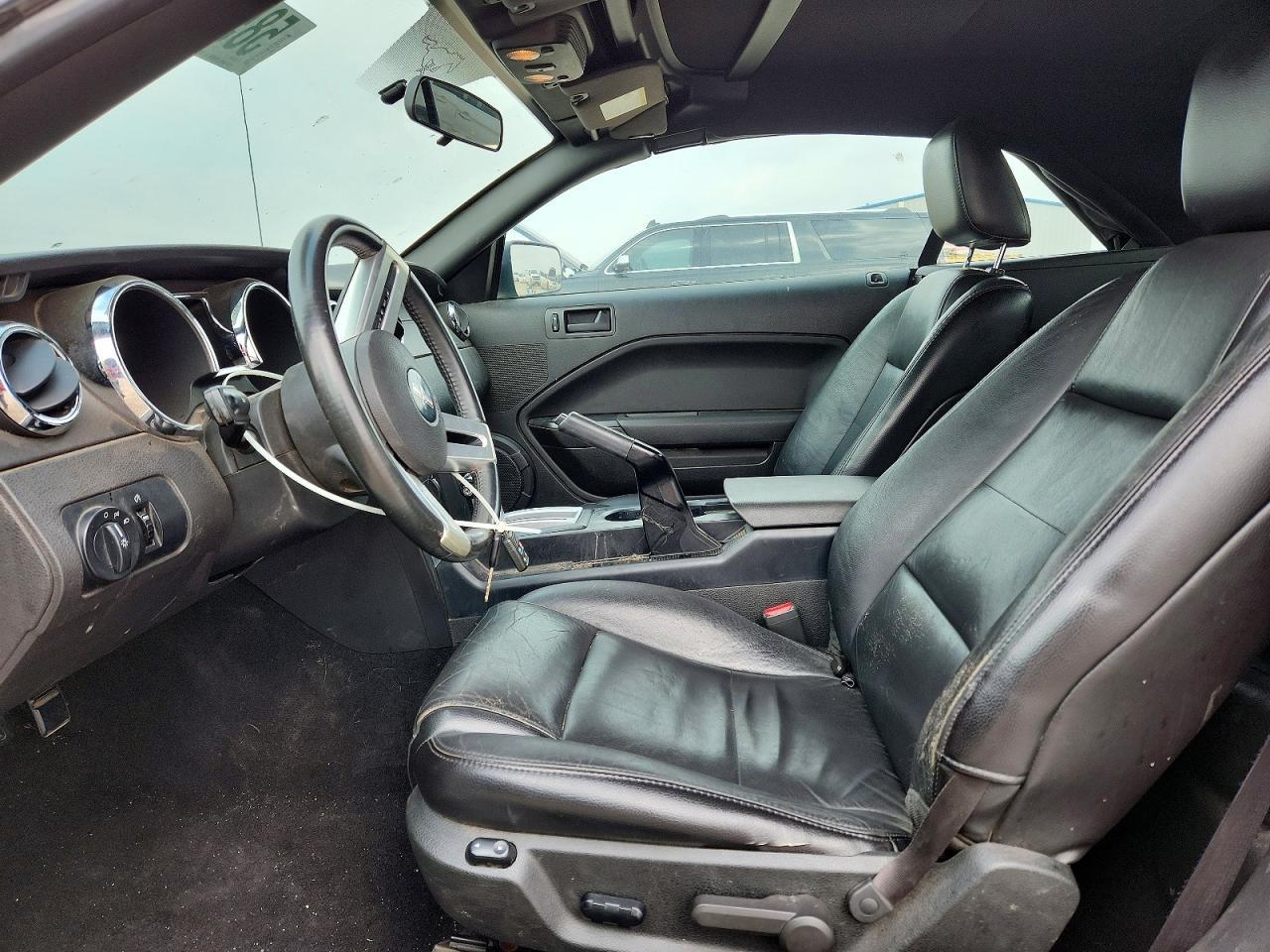 2006 FORD MUSTANG