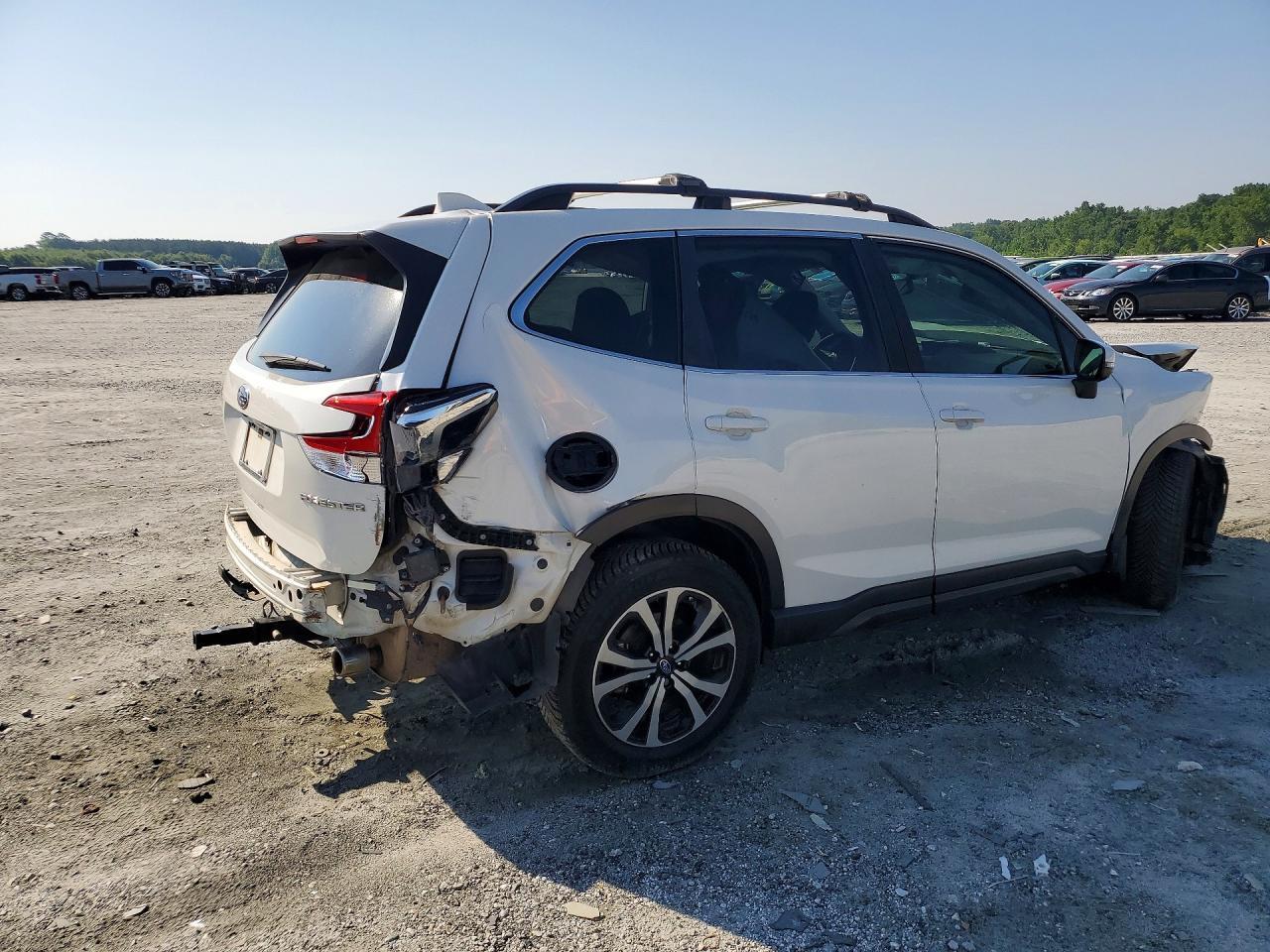 2019 SUBARU FORESTER