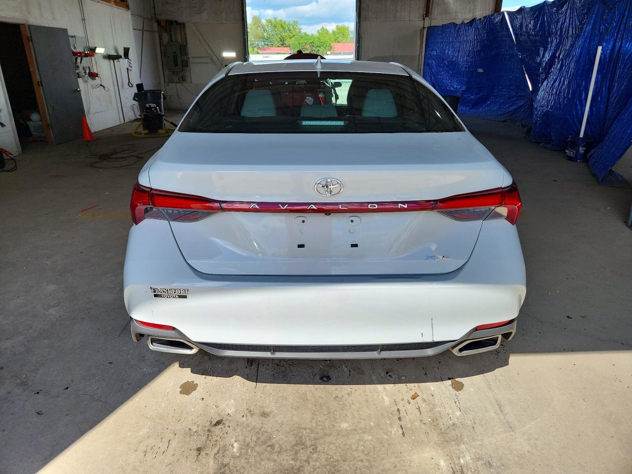 2022 TOYOTA Avalon