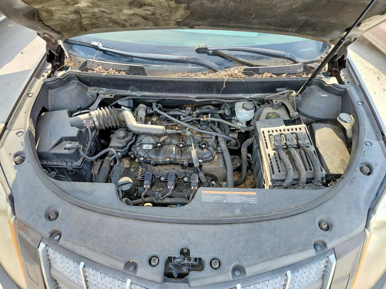 2011 CADILLAC SRX