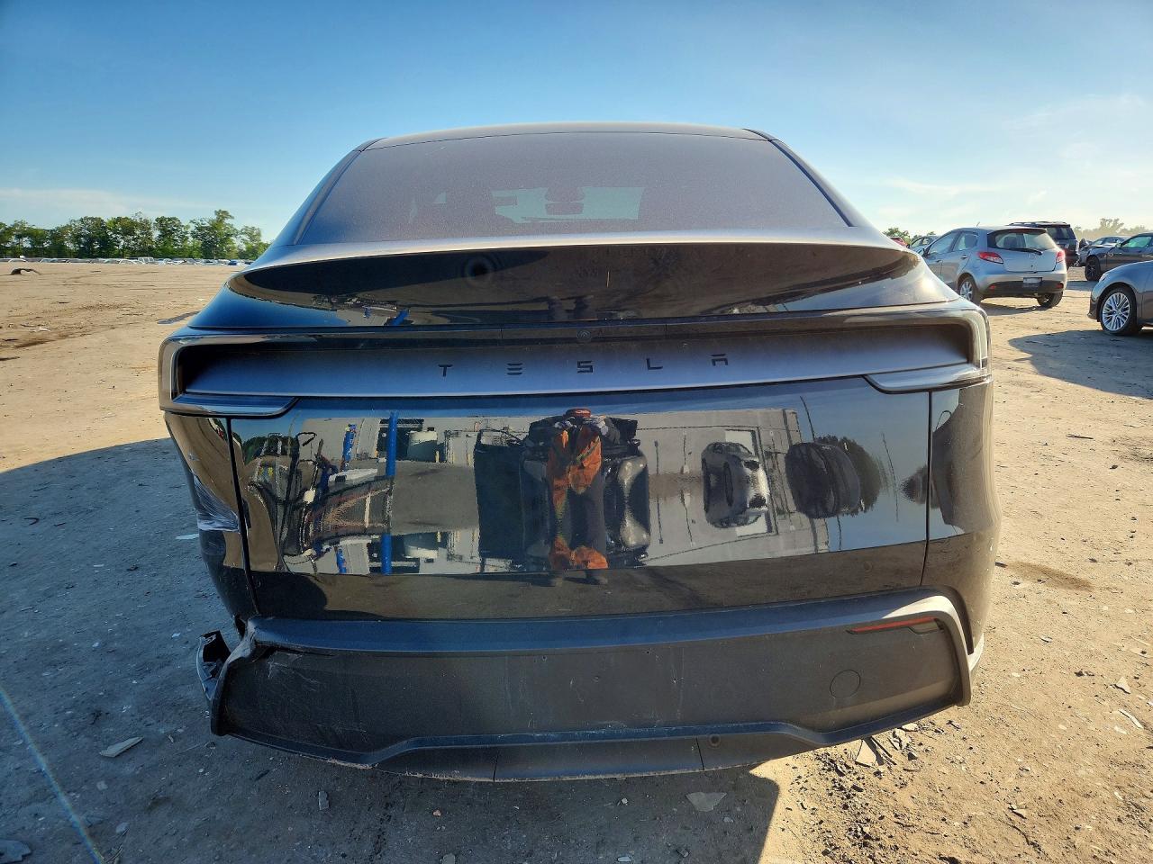 2026 TESLA MODEL Y