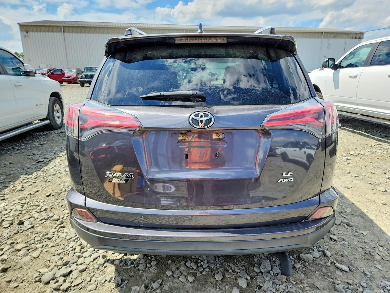 2016 TOYOTA RAV4