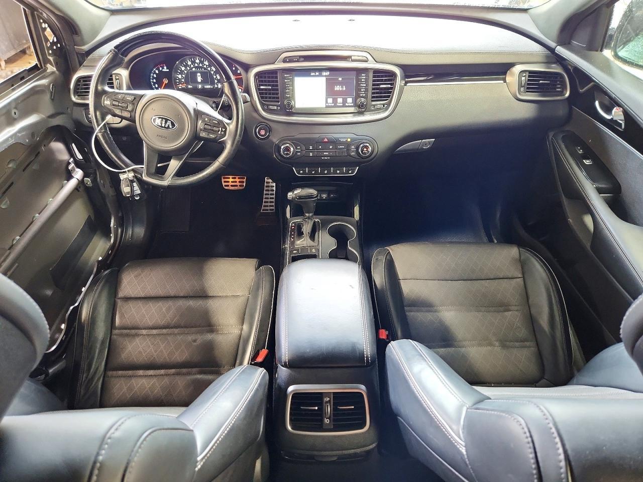 2016 KIA SORENTO