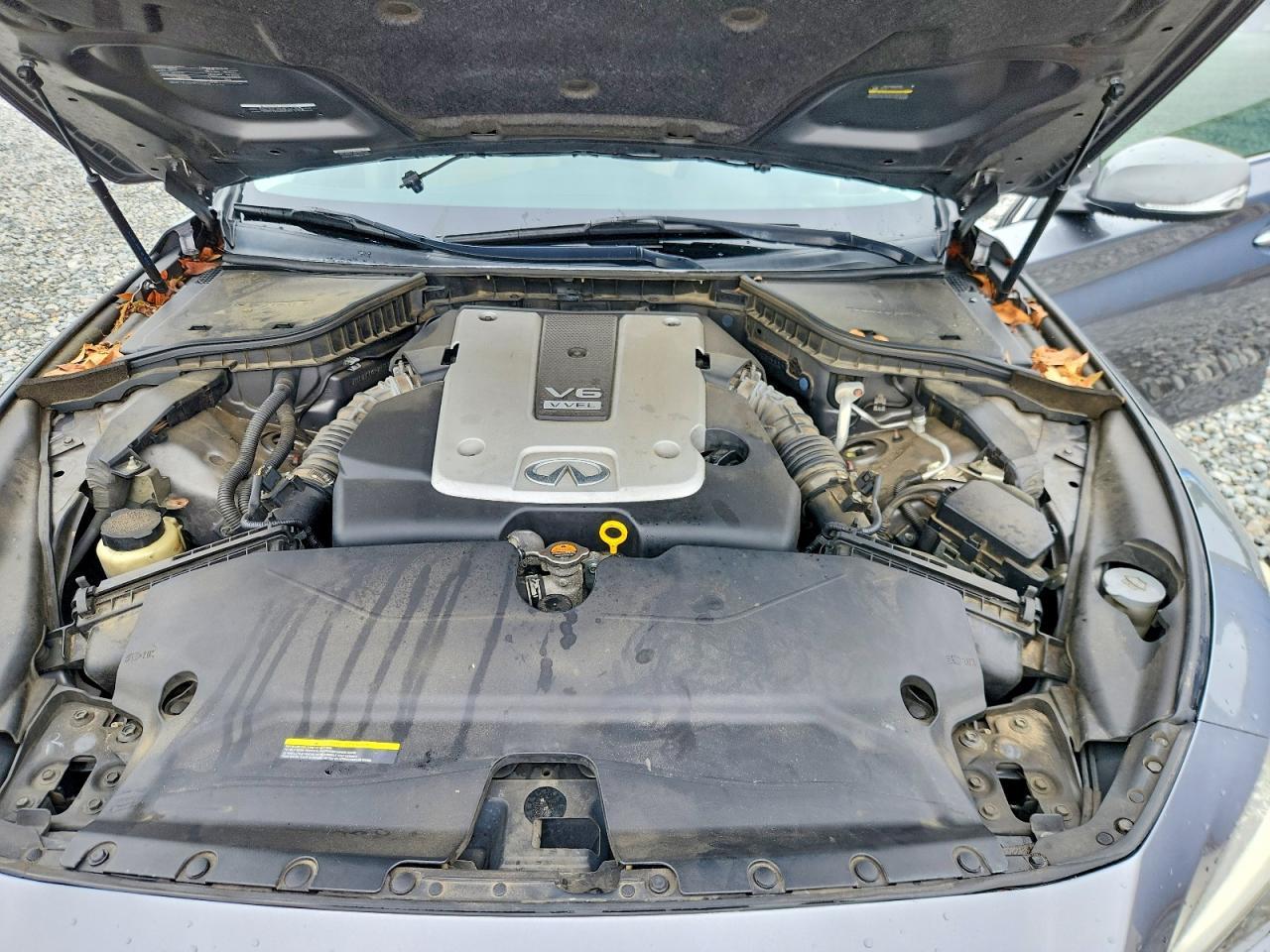 2015 INFINITI Q50