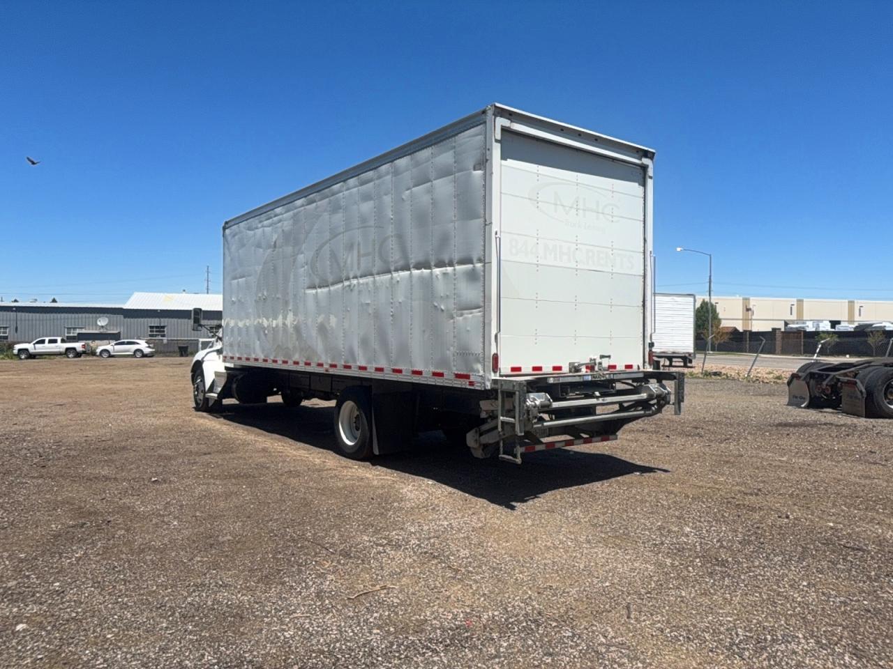 2018 KENWORTH T270