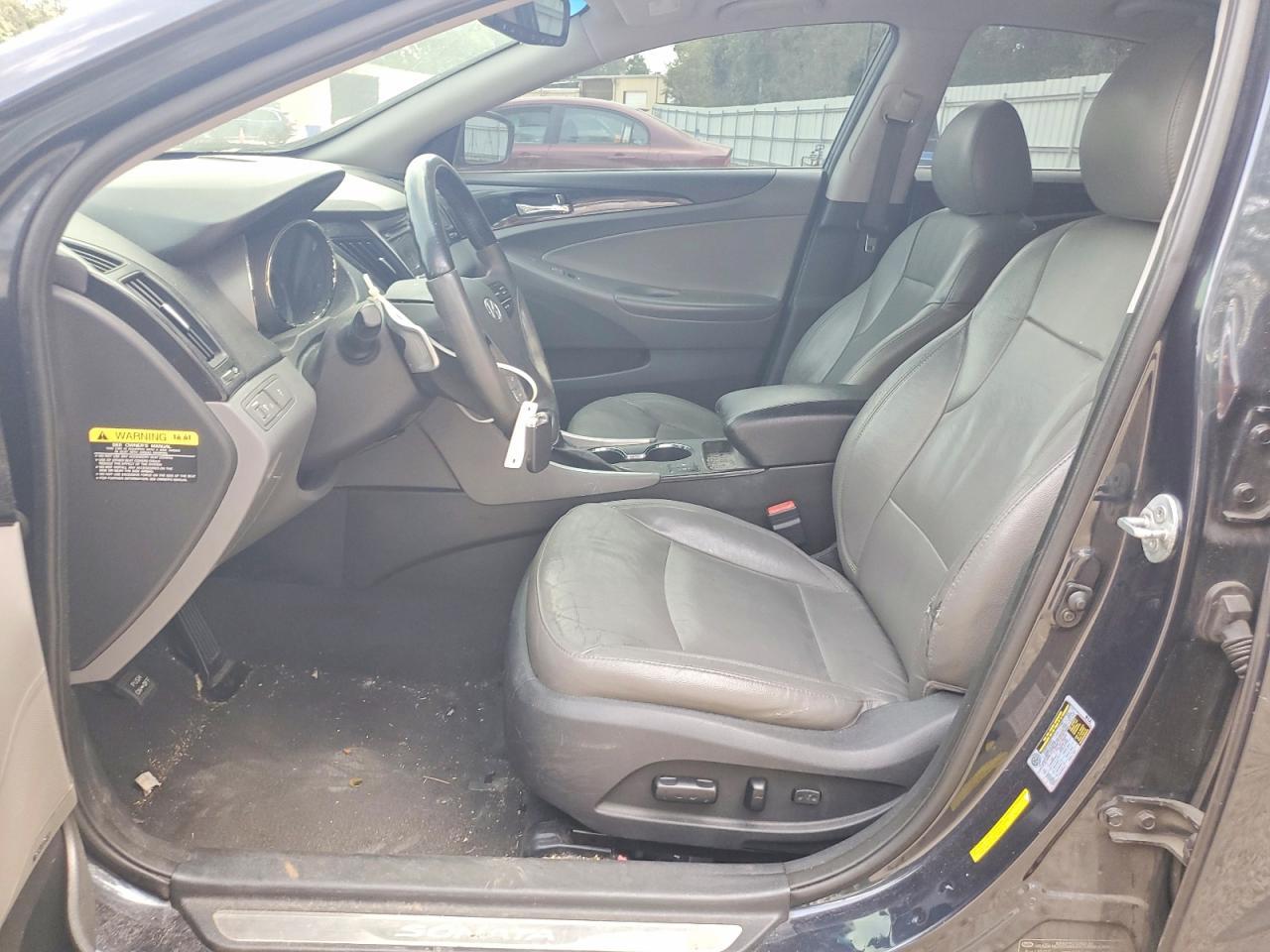 2013 HYUNDAI SONATA