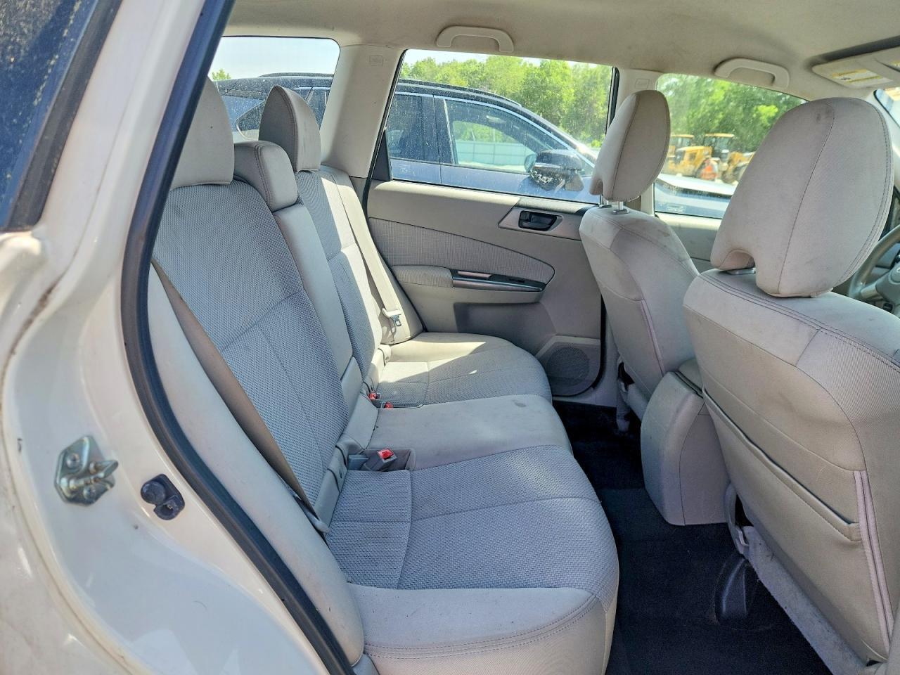 2011 SUBARU FORESTER