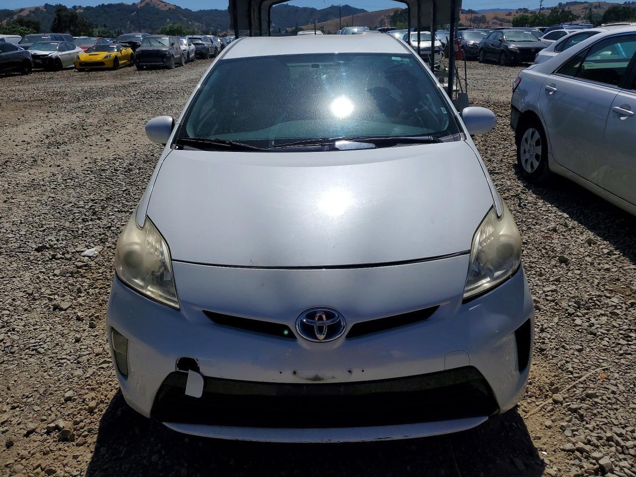 2015 TOYOTA PRIUS