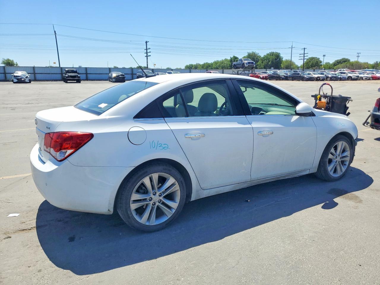 2012 CHEVROLET CRUZE