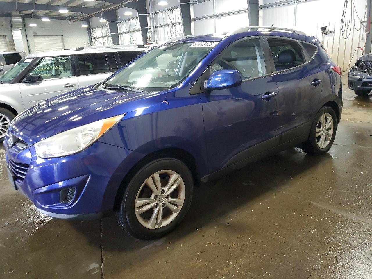 2011 HYUNDAI TUCSON