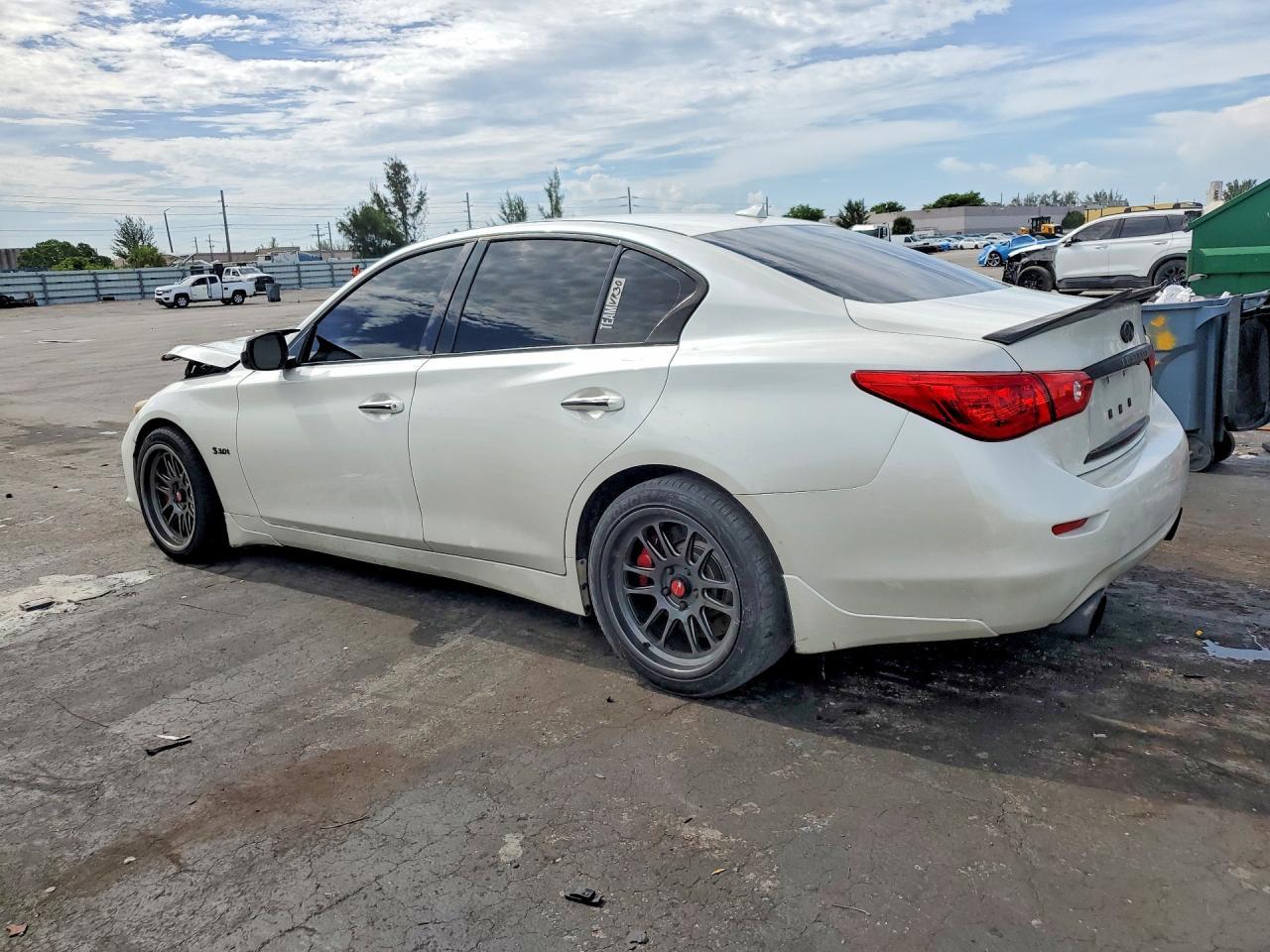 2017 INFINITI Q50
