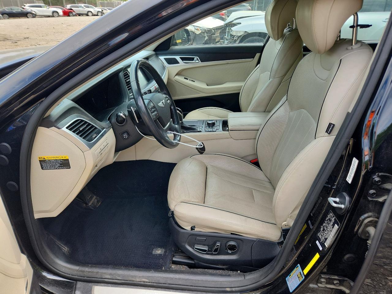 2015 HYUNDAI GENESIS