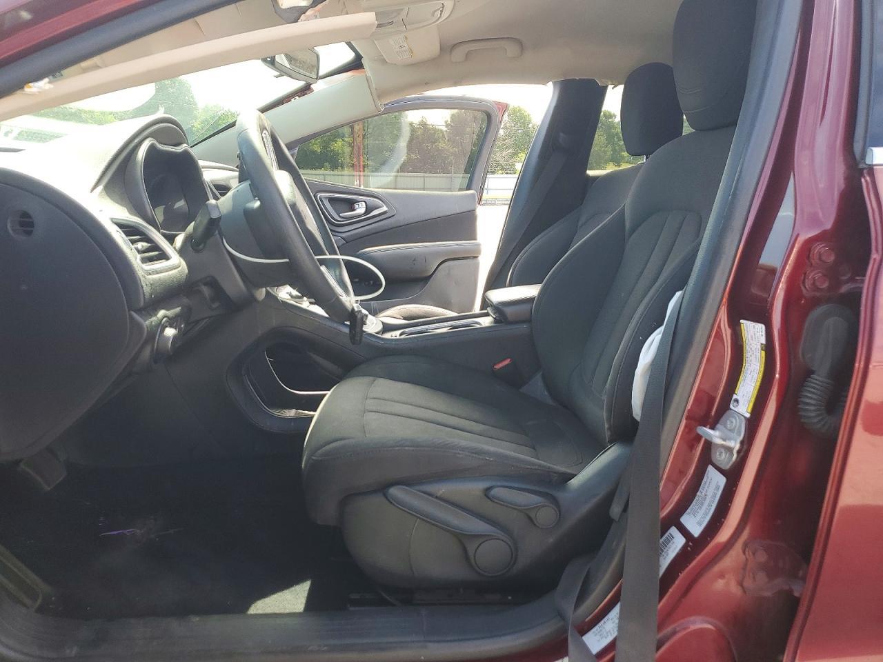 2016 CHRYSLER 200
