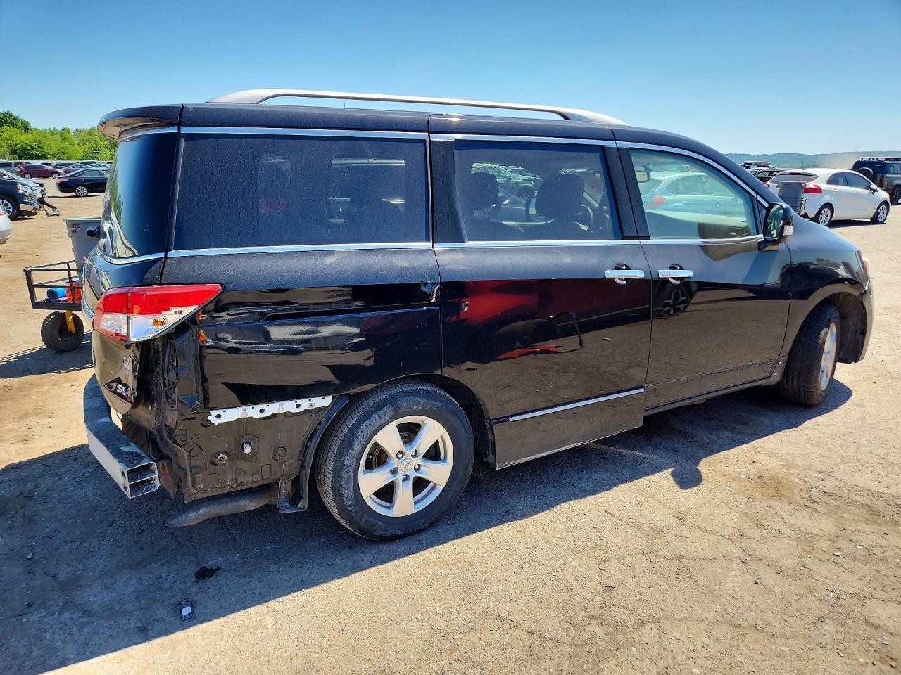 2011 NISSAN Quest