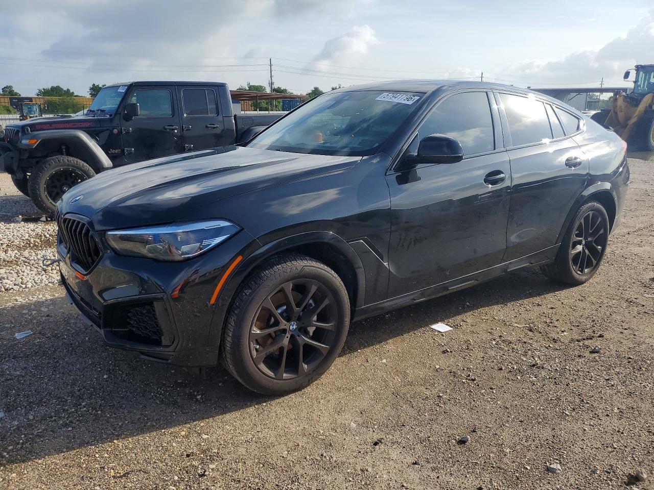 2022 BMW X6
